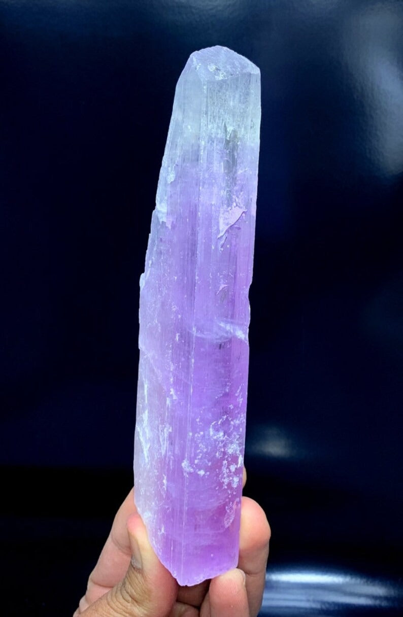 V Shape Terminated Bicolor Kunzite Crystal, Raw Mineral, Crystal Specimen, Kunzite Gemstone, Kunzite Crystal from Afghanistan - 363 gram