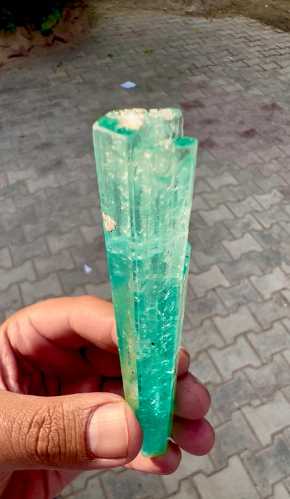 Vanadium Beryl , Nigerian Emerald, 58 gram