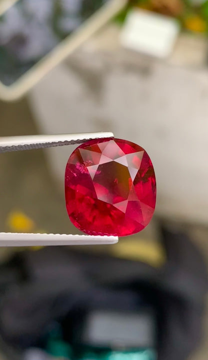 Neon Red Rubellite Tourmaline Gemstone, 11.81 ct