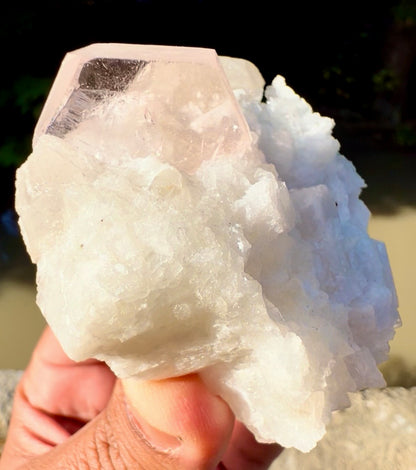 Morganite crysal with Quartz and Cleavlandite Albite from Afghanistan, 125 gram