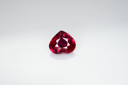 Bellerophon No Heat 1.050 CT Pigeon Blood Red Ruby Gemstone Heart Cut