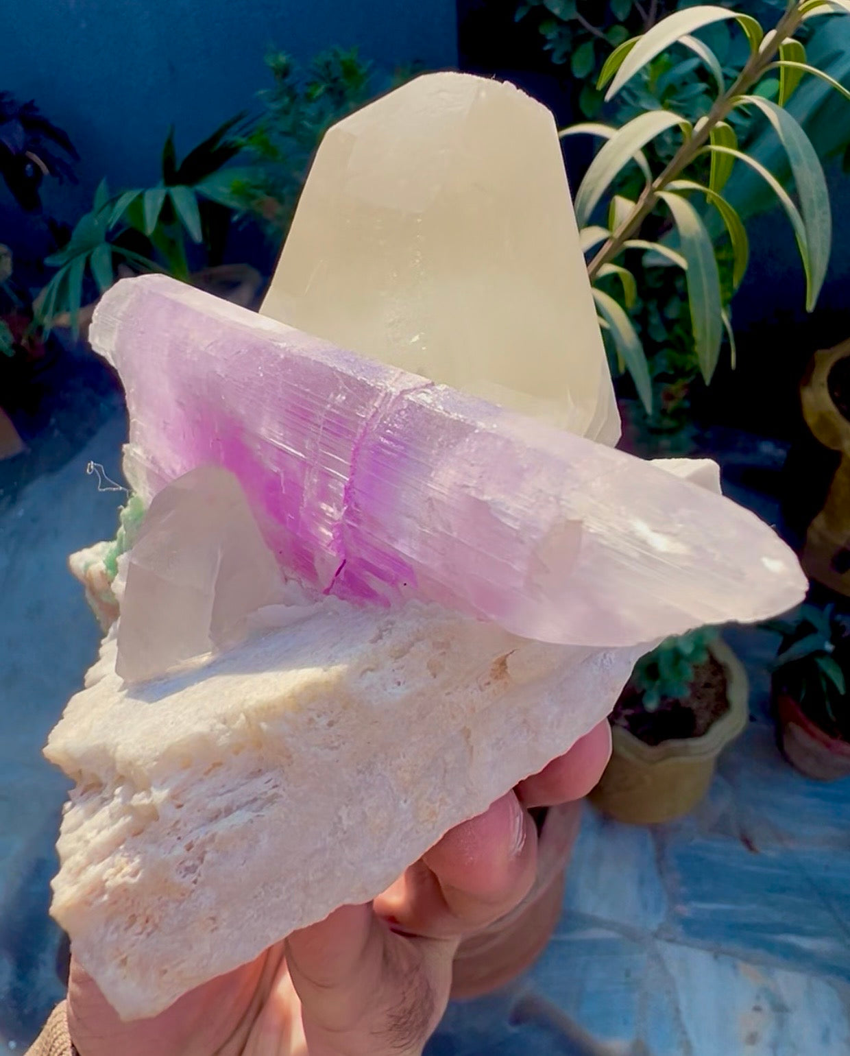 Kunzite with Quartz on matrix from Afghanistan, 740 gram
