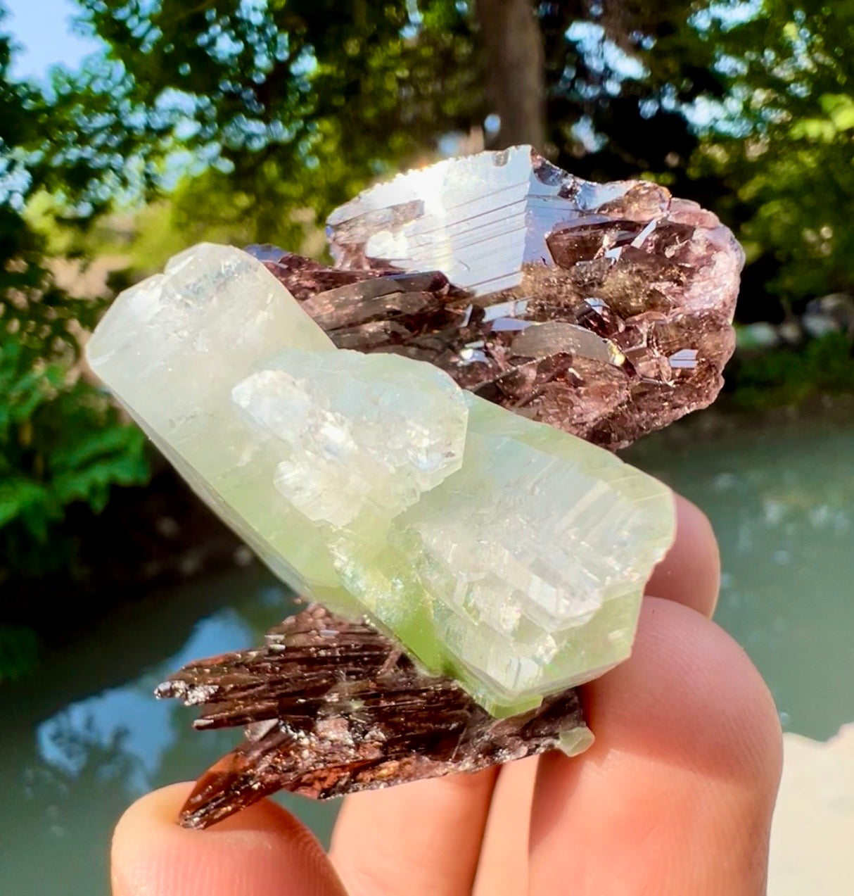 Axinite crysals with Pericline from Pakistan, 58 gram