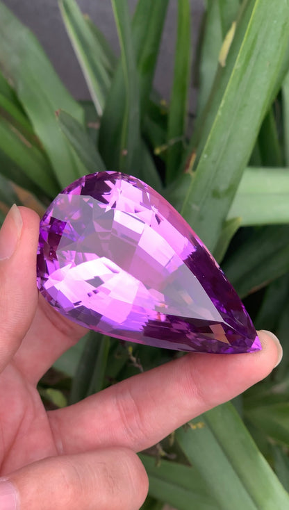 Deep Pink Kunzite Gemstone from Afghanistan – 477 Ct Museum Size Collector Gem – Investment Stone