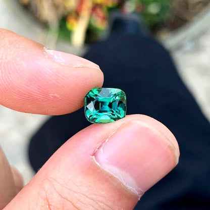 Afghan tourmaline loose gemstone 9x7mm radiant cut
Natural greenish blue tourmaline for custom jewelry