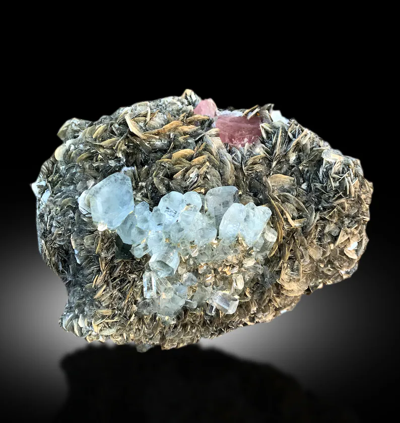 Large aquamarine combo specimen, full profile
Aquamarine cluster with pink apatite, display