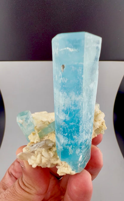 Aquamarine specimen from Afghanistan, full profile