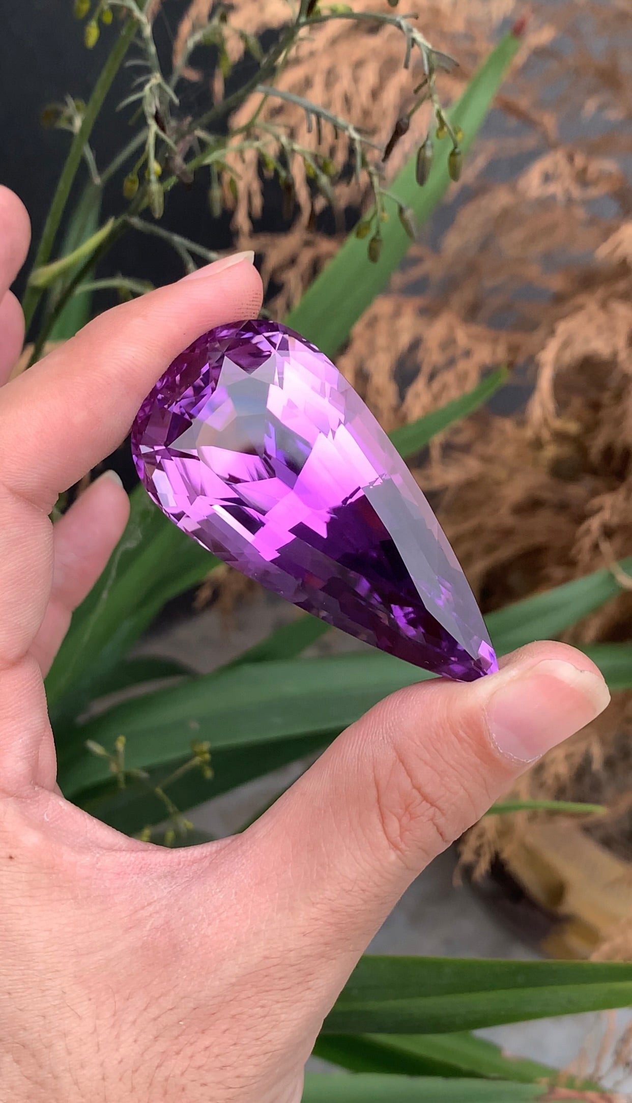 Natural Deep Pink Kunzite Gemstone – 300 Ct Afghan Pear Cut Kunzite – Massive Collector Gem , Museum Size Stone