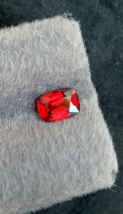 Vivid Red Spinel Gemstone, 1.55 carats From Burma