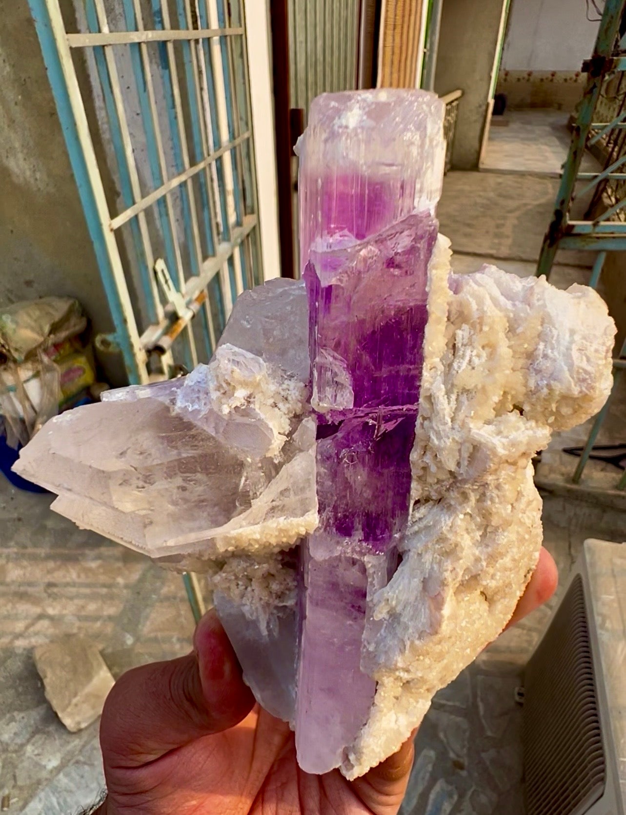 Kunzite Crystal with Quartz and Lepidolite from Afghanistan, 958 gram