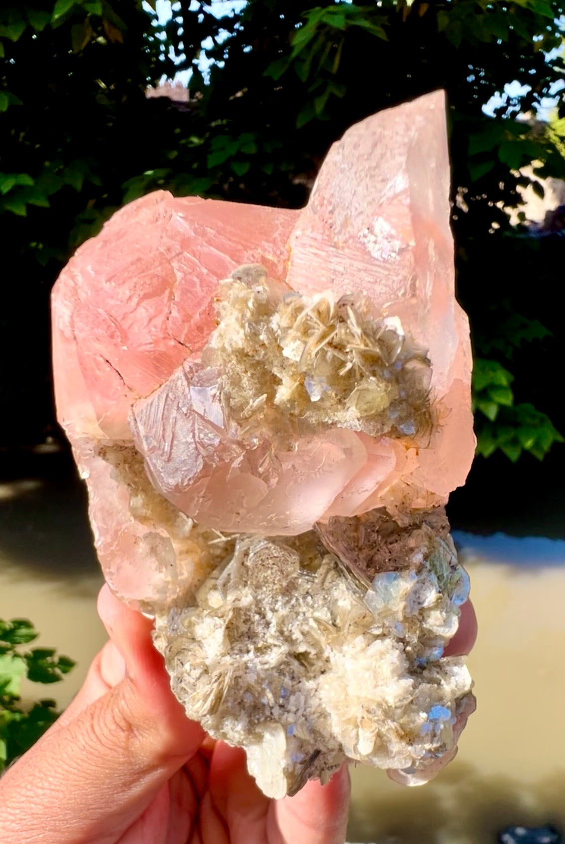 Pink Fluorite on Mica from Pakistan - 401 gram