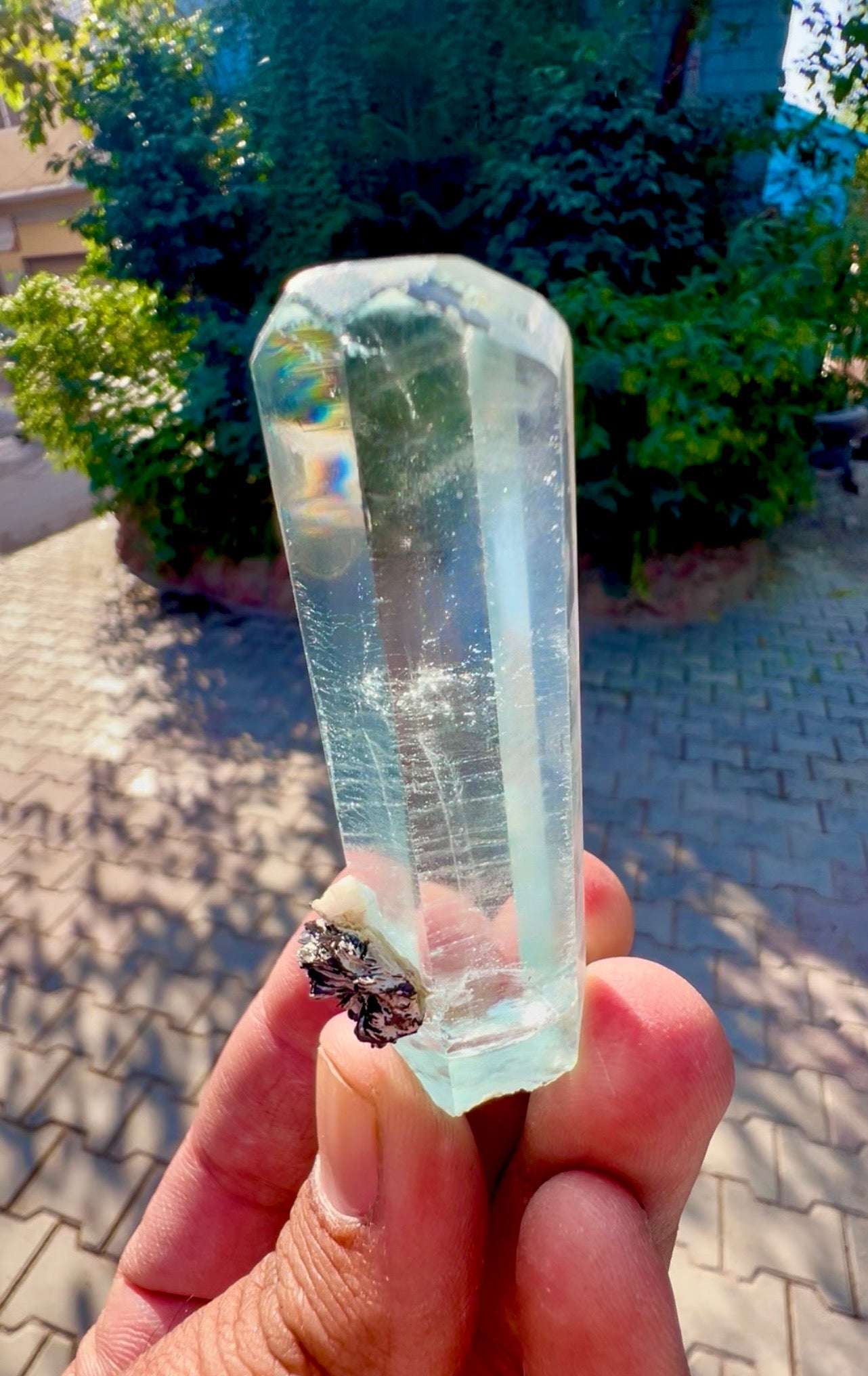 Aquamarine crystal with Hematite Flower from Pakistan, 48 gram