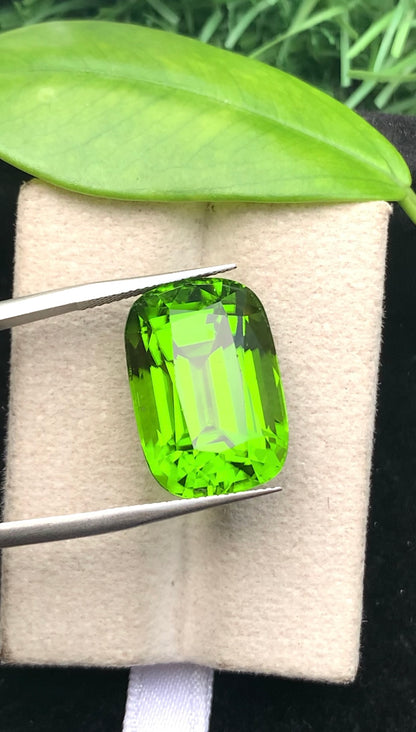Natural Green Peridot 22.55 Ct Elongated Cushion Cut – Pakistan Peridot Gemstone
