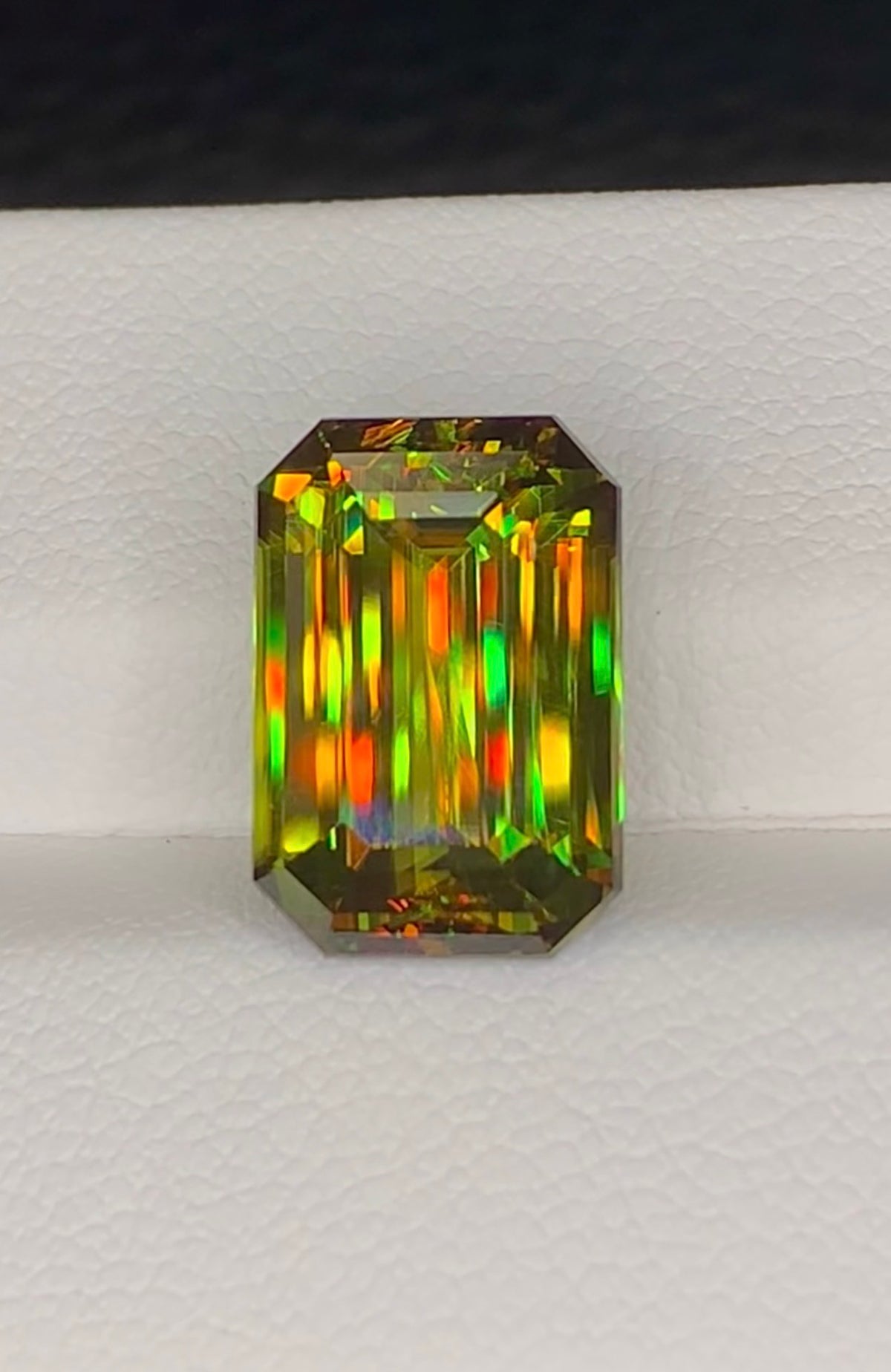 Chrome Sphene Gemstone, 7.00 Ct Emerald Cut