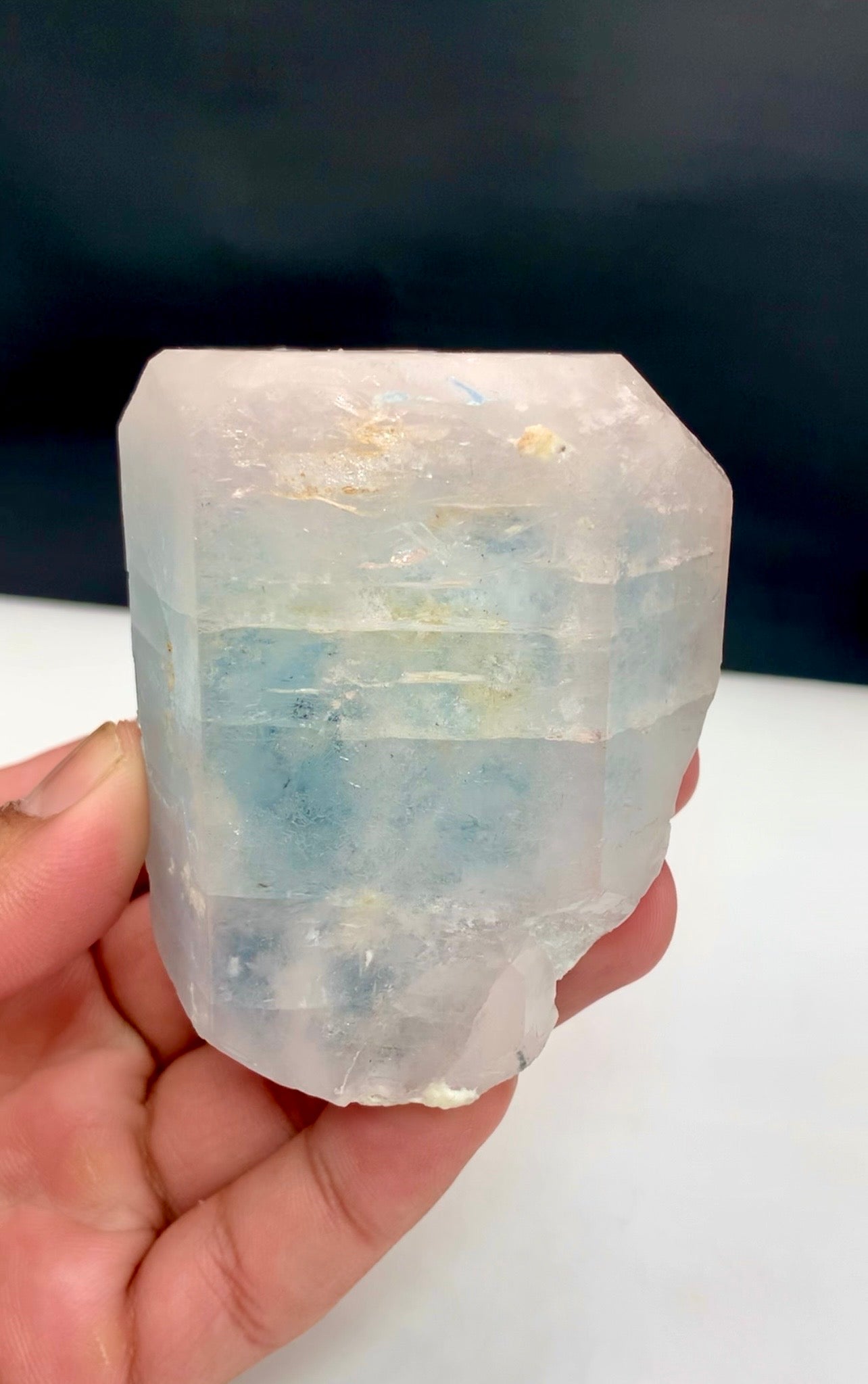 AquaMorganite crystal from Pakistan, 360 gram