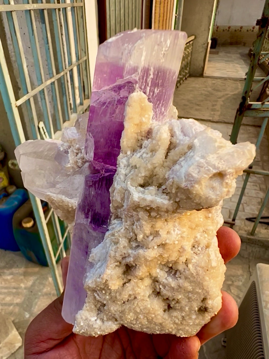 Kunzite Crystal with Quartz and Lepidolite from Afghanistan, 958 gram