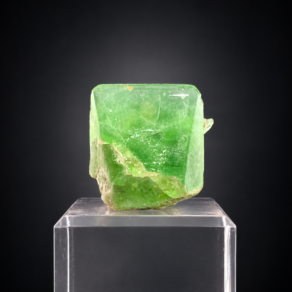 Lush Green Peridot Crystal From Pakistan - 29.70 Carats