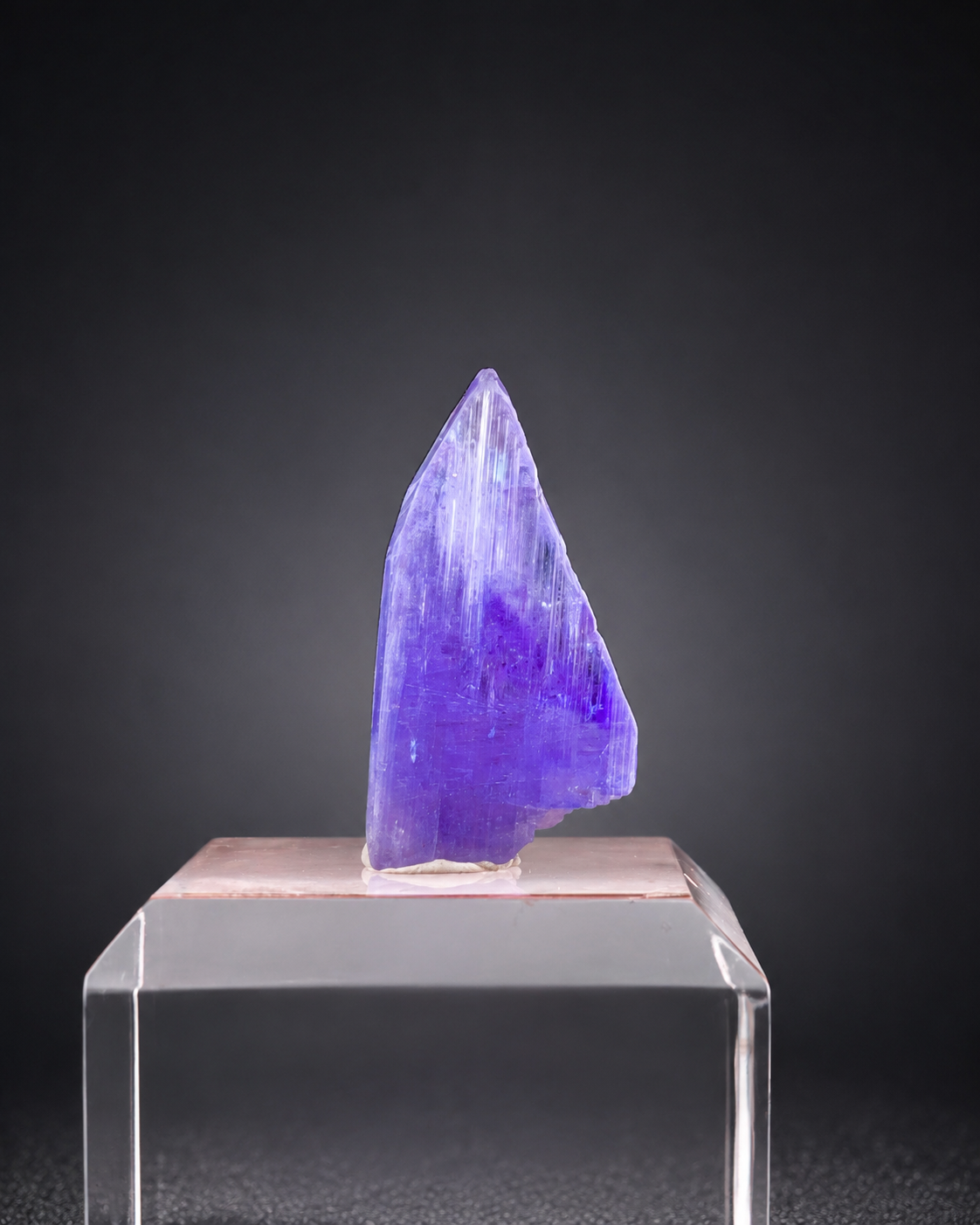 Blue Tanzanite Crystal From Tanzania - 9.40 Carats