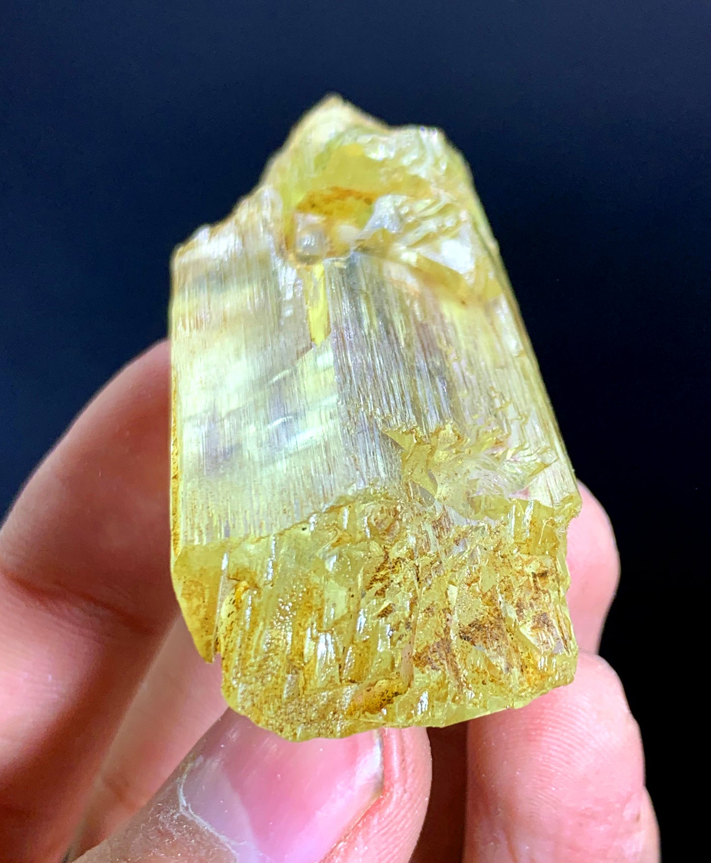 Collector grade elongated triphane from Afghanistan
Triphane crystal lighting along prismatic length