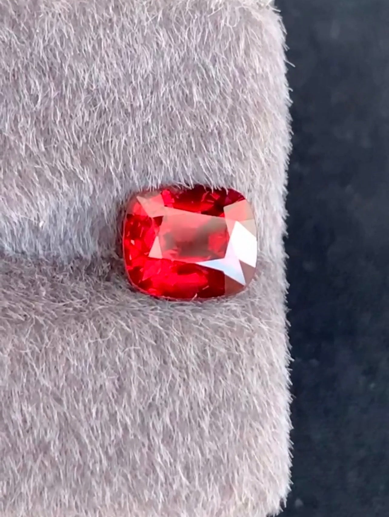 Burmese Red Spinel Gemstone, 2.05 carats