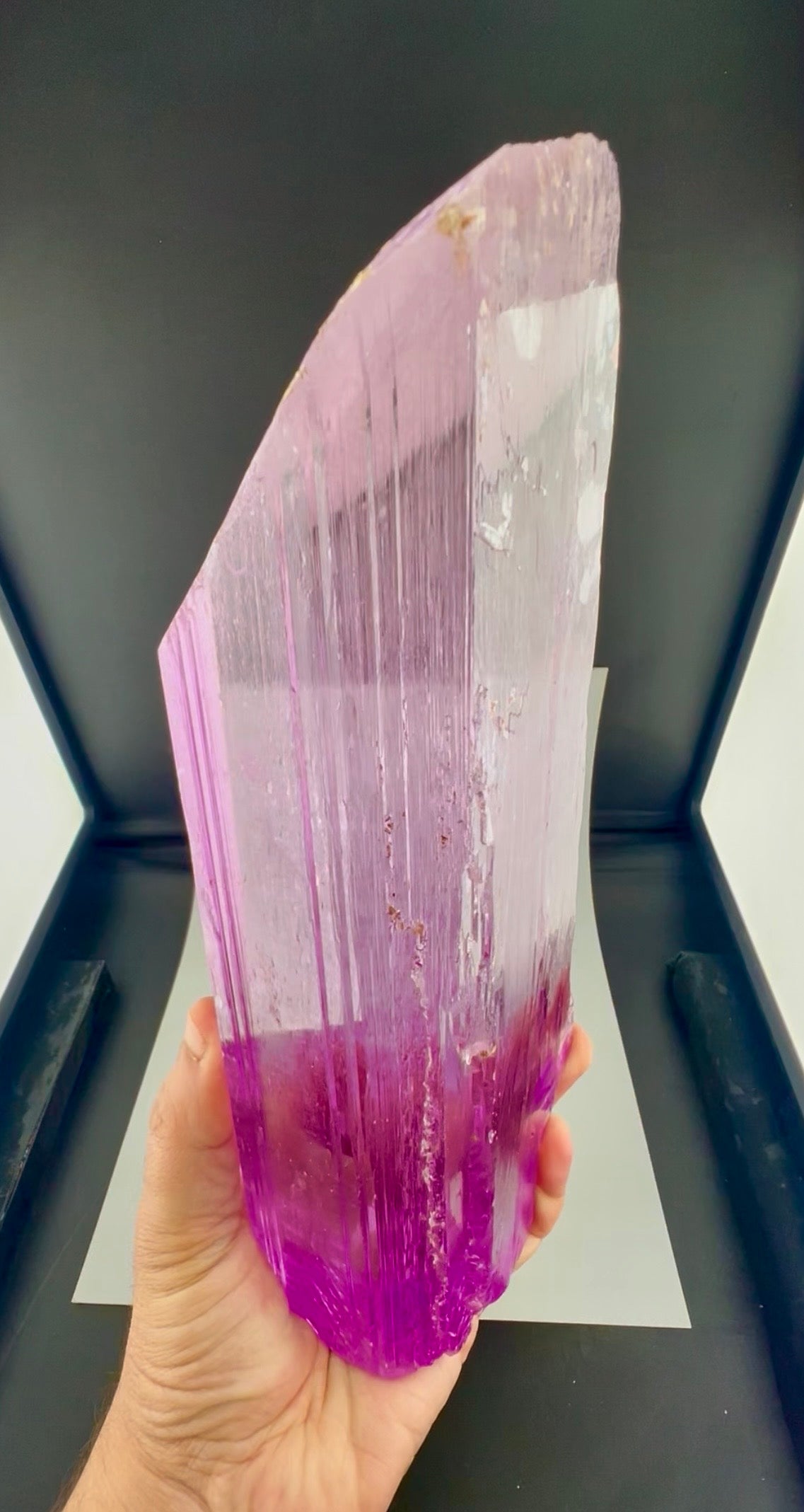 Facet Grade Kunzite Crystal , 2293 gram