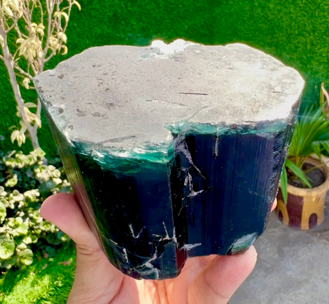 Blue Cap Tourmaline crystal from Afghanistan, 940 gram