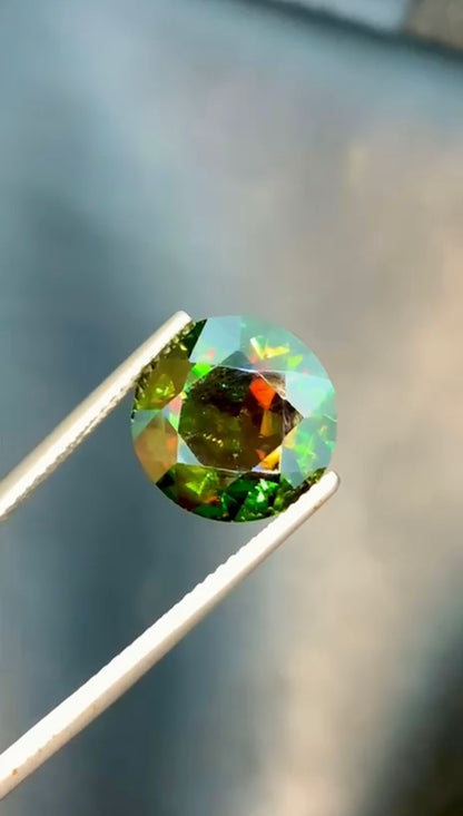 AAA Chrome Sphene Gemstone, Sphene Faceted Cut Stone, Loose Gemstone, Sphene Jewellry, Handmade Jewellry - 6.21 CT