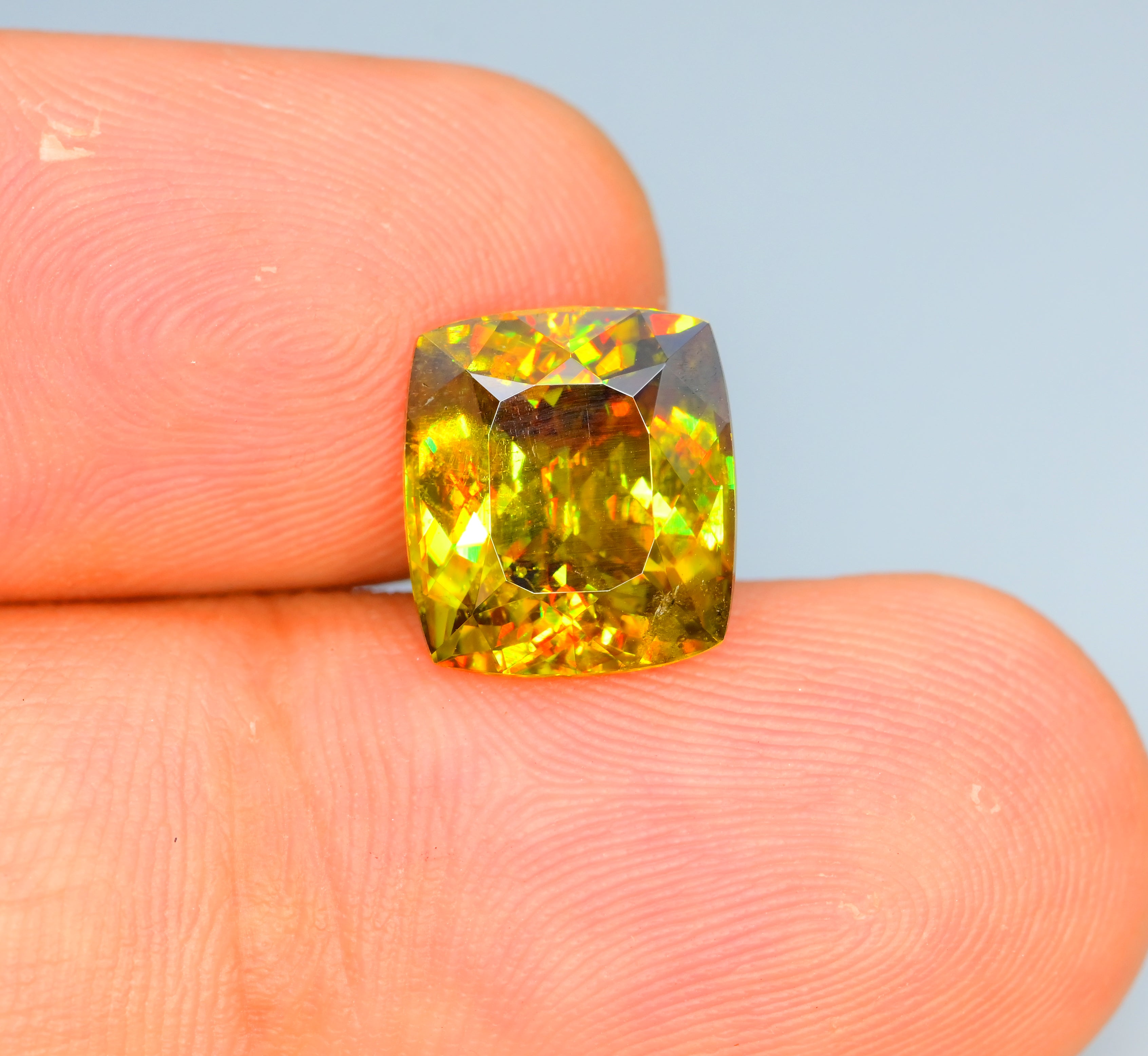 Sparkling Full Fire Titanite Sphene Gemstone, Sphene Faceted Cut Stone, Rare Sphene - 6.30 CT