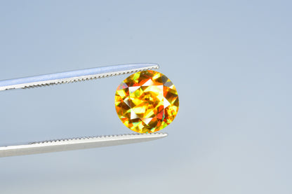 Round Shape Shiny Full Fire Sphene Gemstone, Faceted Rare Sphene, Loose Gemstone - 1.75 CT