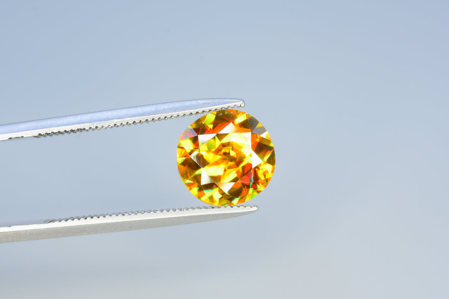 Round Shape Shiny Full Fire Sphene Gemstone, Faceted Rare Sphene, Loose Gemstone - 1.75 CT