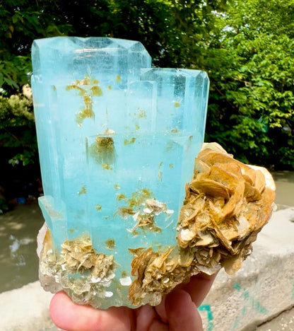 Aquamarine with Muscovite Mica from Pakistan, 543 gram