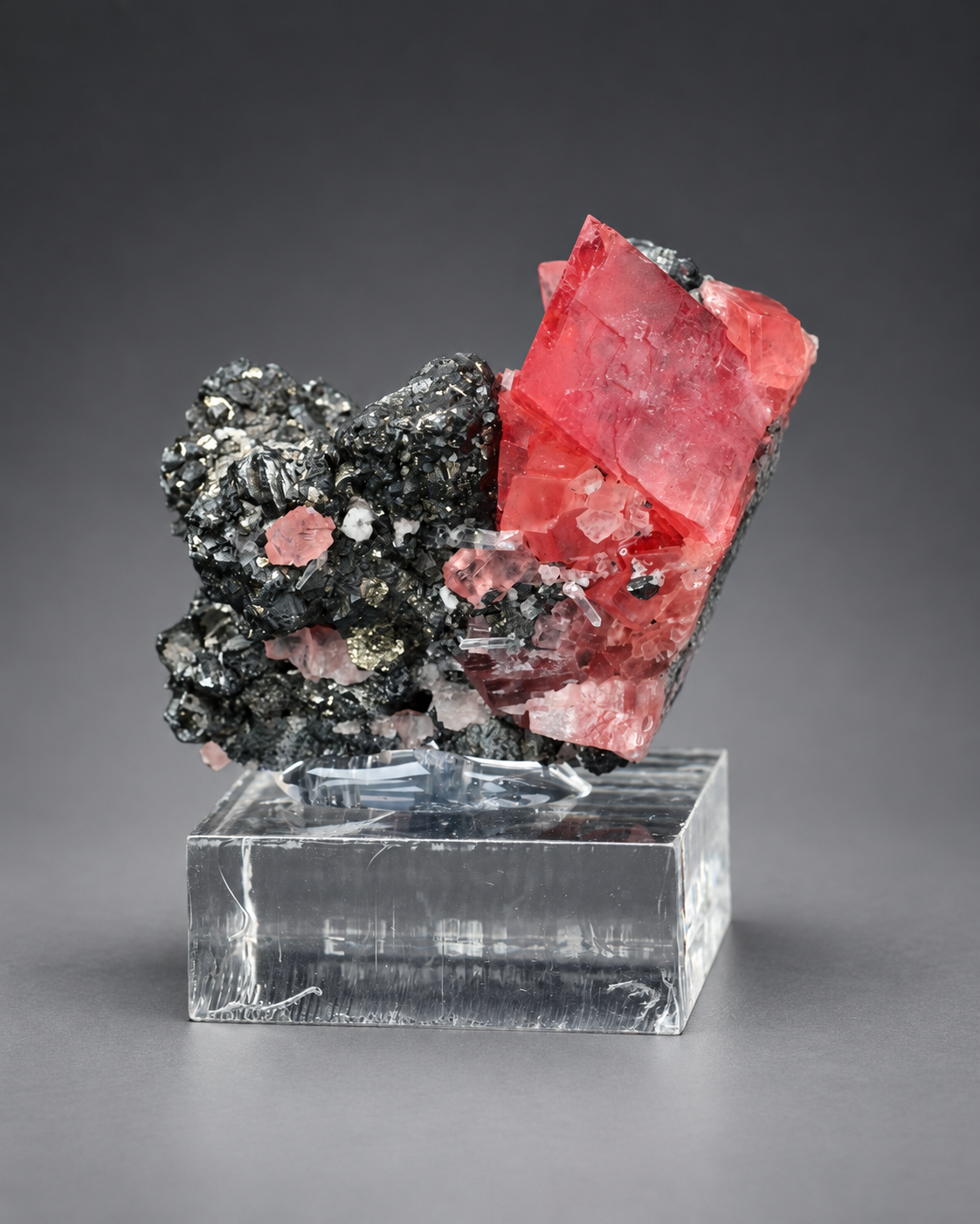 Rhodochrosite with Tetrahedrite – Sweet Home Mine, Colorado, USA – Raspberry Pocket