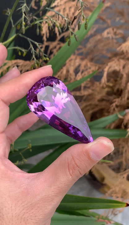 Natural Deep Pink Kunzite Gemstone – 300 Ct Afghan Pear Cut Kunzite – Massive Collector Gem , Museum Size Stone