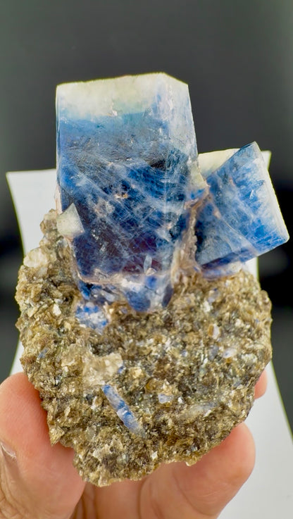 Sapphire Crystals on Matrix from Badakhshan Afghanistan – Fluorescent Collector Mineral Specimen , 210 gram