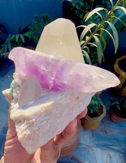 Kunzite with Quartz on matrix from Afghanistan, 740 gram