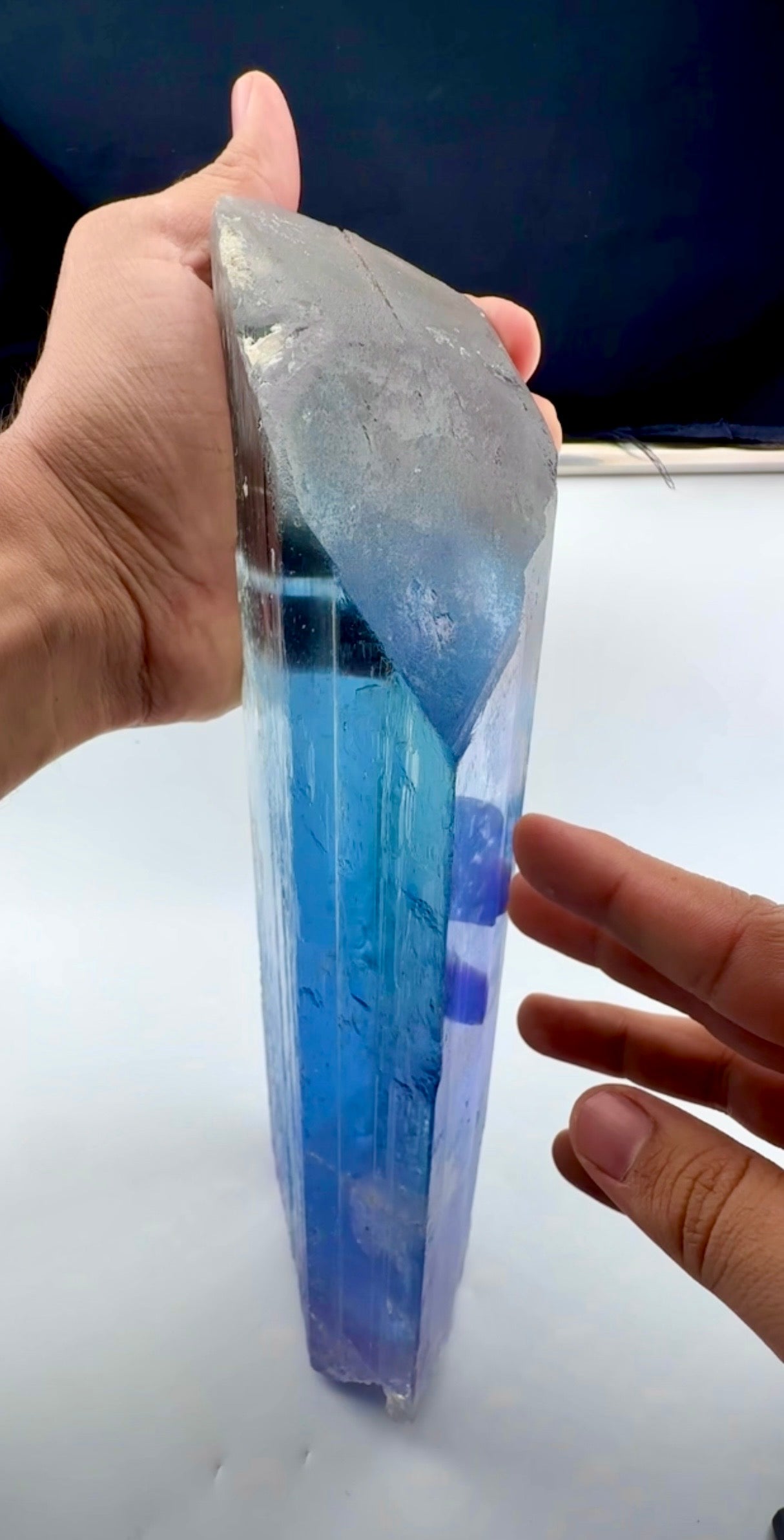 Spodumene Kunzite Crystal for Faceting - 4020 gram