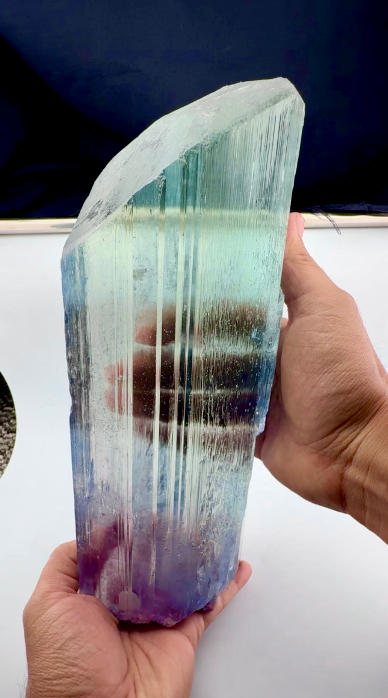 Spodumene Kunzite Crystal for Faceting - 4020 gram