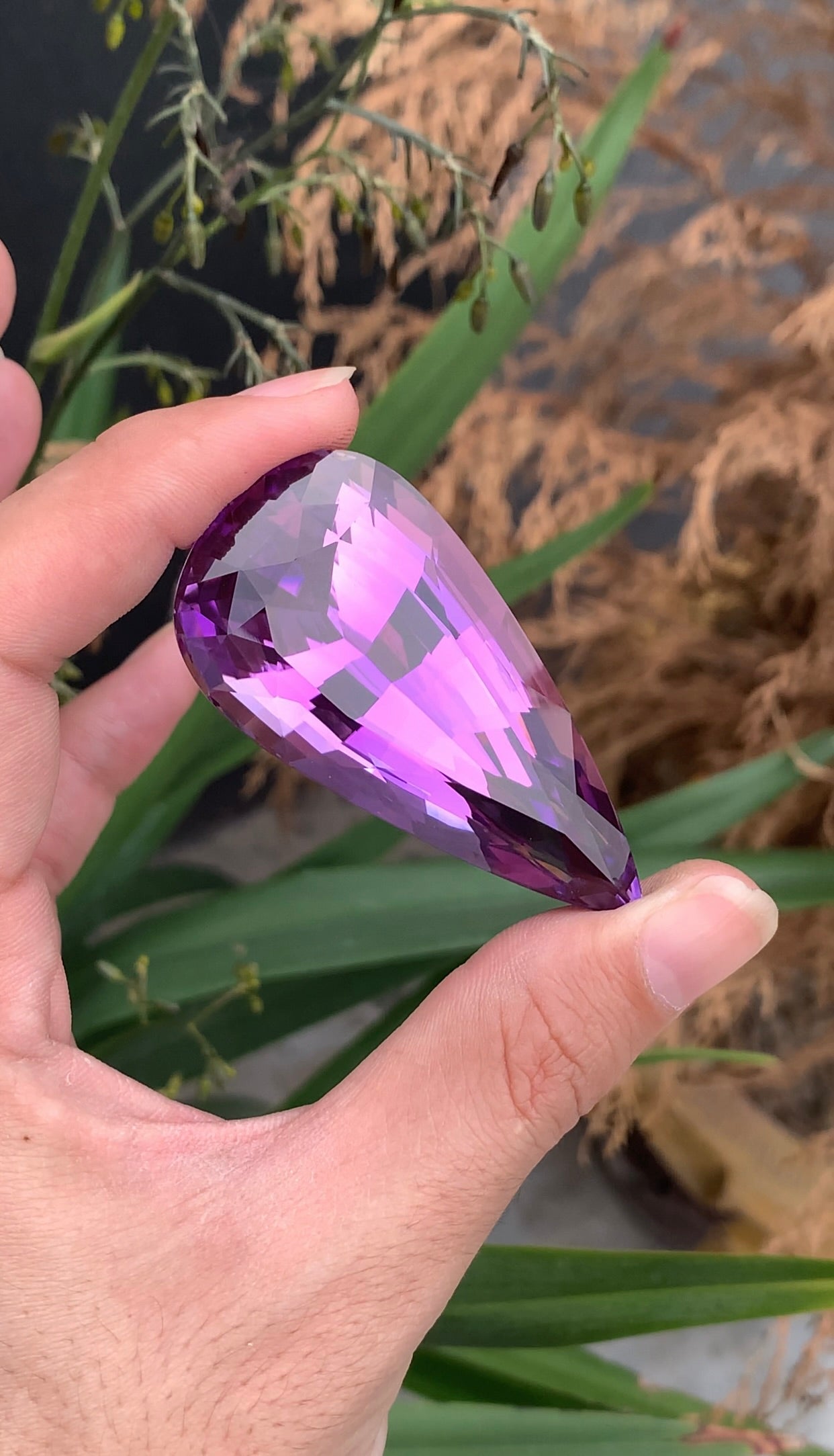Natural Deep Pink Kunzite Gemstone – 300 Ct Afghan Pear Cut Kunzite – Massive Collector Gem , Museum Size Stone