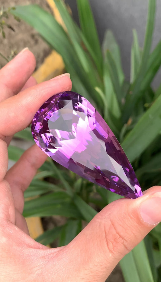 Natural Deep Pink Kunzite Gemstone – 300 Ct Afghan Pear Cut Kunzite – Massive Collector Gem , Museum Size Stone