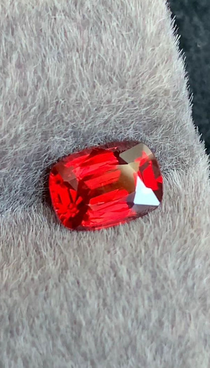 Vivid Red Spinel Gemstone, 1.55 carats From Burma