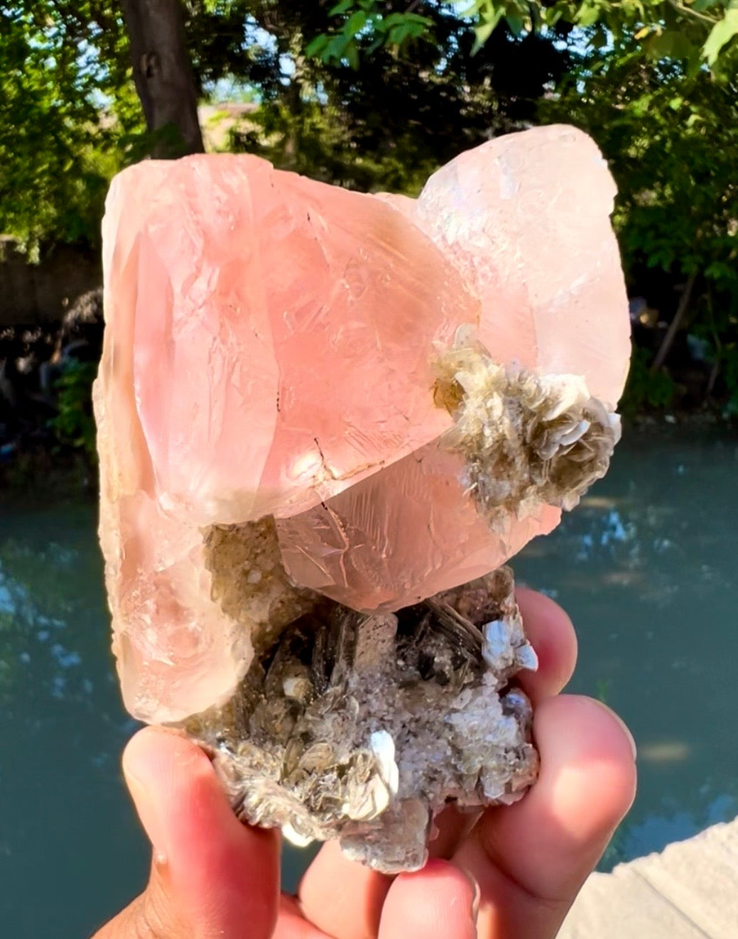 Pink Fluorite on Mica from Pakistan - 401 gram