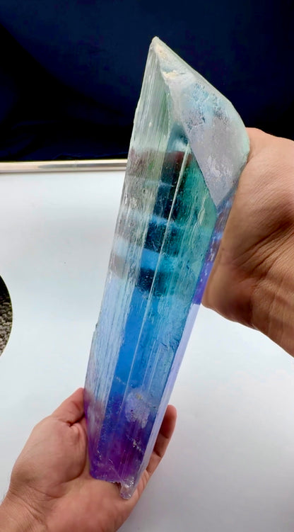 Spodumene Kunzite Crystal for Faceting - 4020 gram