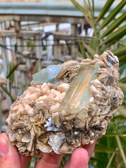 Raw aquamarine crystal detail view
Full profile of natural sky blue aquamarine