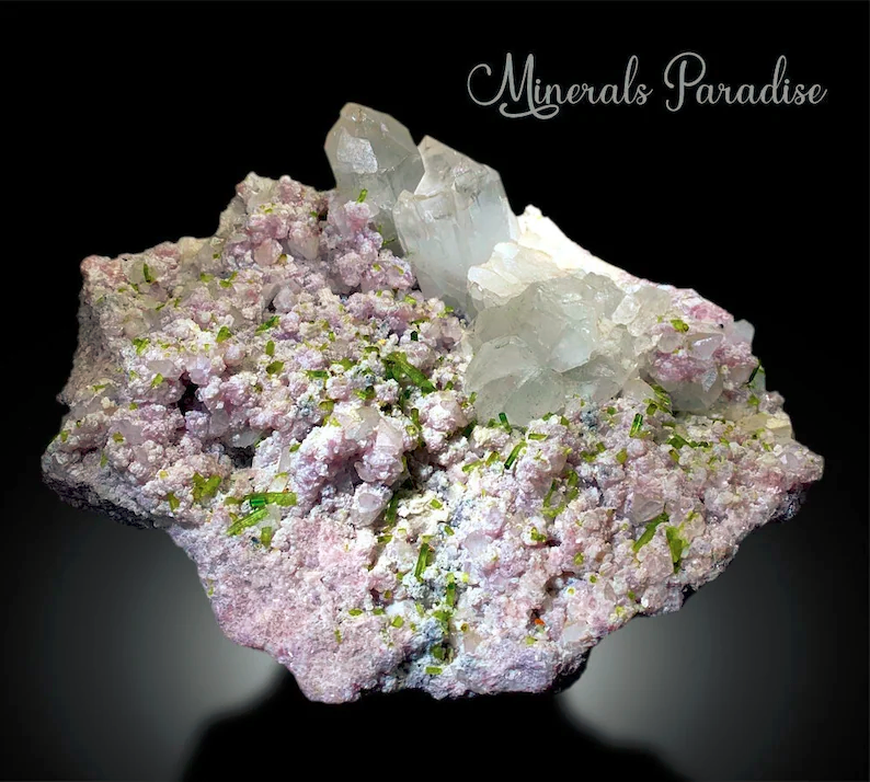 16kg green tourmaline quartz lepidolite mineral specimen
Green tourmaline crystal cluster perfectly shaped