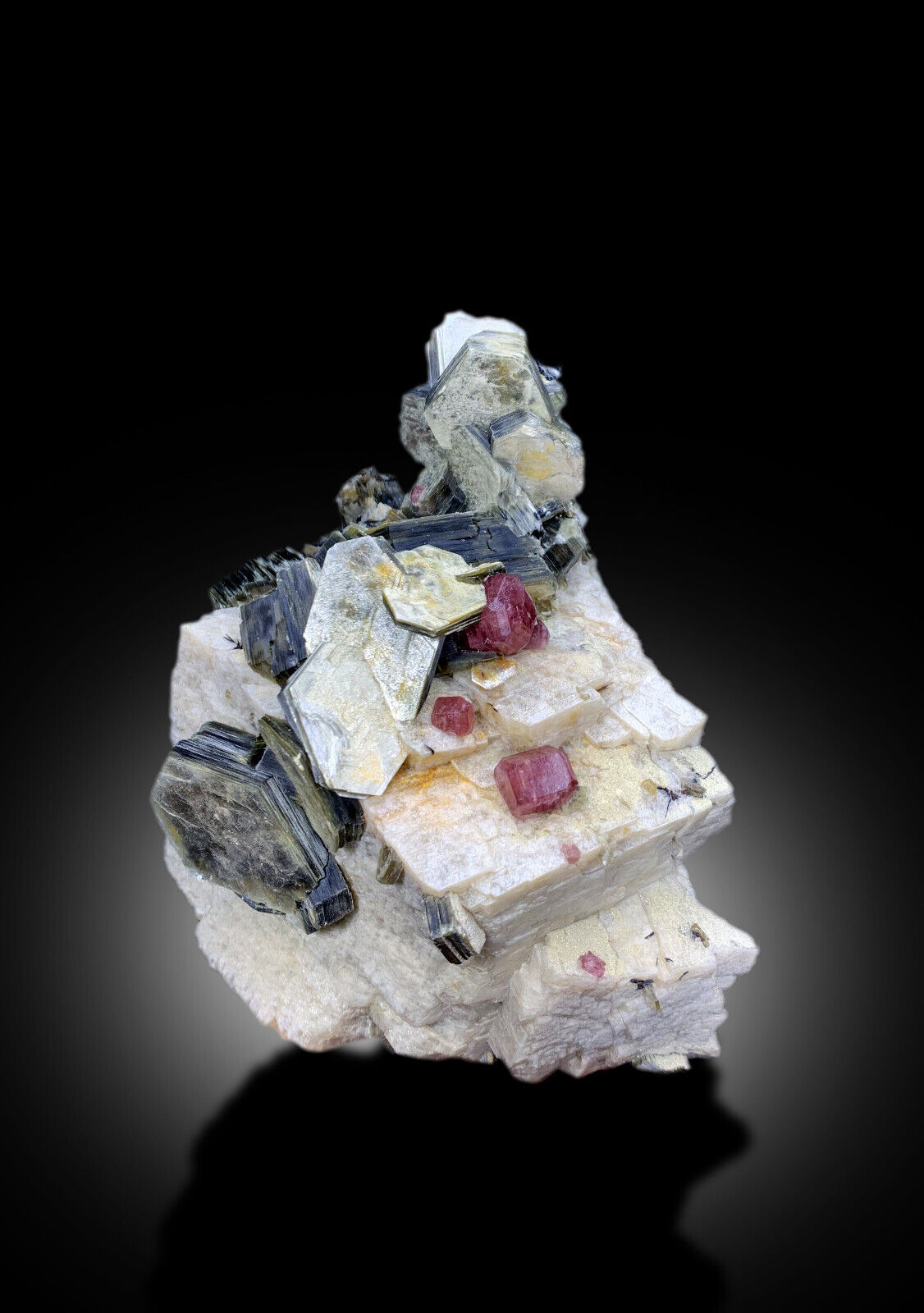 PINK APATITE CRYSTALS WITH STAR MICA AND FELDSPAR MINERAL SPECIMEN FROM SKARDU PAKISTAN - 1607 GRAM