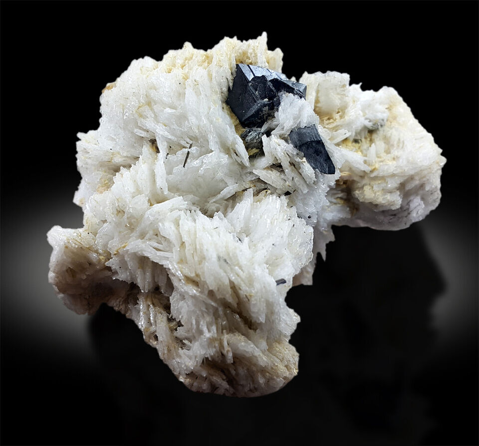 CASSITERITE CRYSTALS ON ALBITE SPECIMEN FROM SKARDU PAKISTAN - 100 GRAM , 72*48 MM