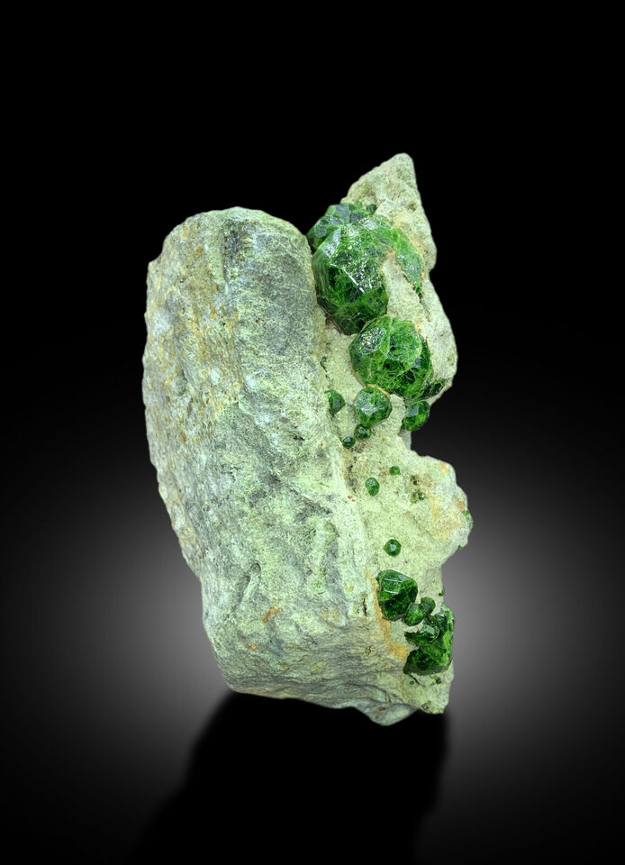 LUSH GREEN DEMANTOID GARNET CRYSTALS CLUSTER MINERAL SPECIMEN - 1038 GRAM