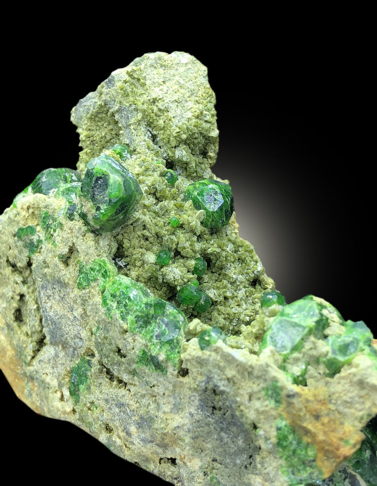 LUSH GREEN DEMANTOID GARNET CRYSTALS ON MATRIX, DEMANTOID GARNET SPECIMEN, GARNET STONE, RAW MINERAL, CRYSTAL SPECIMEN - 221 GRAM