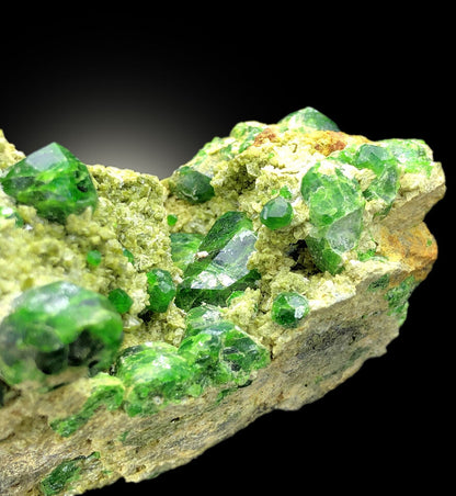 LUSH GREEN DEMANTOID GARNET CRYSTALS ON MATRIX, DEMANTOID GARNET SPECIMEN, GARNET STONE, RAW MINERAL, CRYSTAL SPECIMEN - 221 GRAM