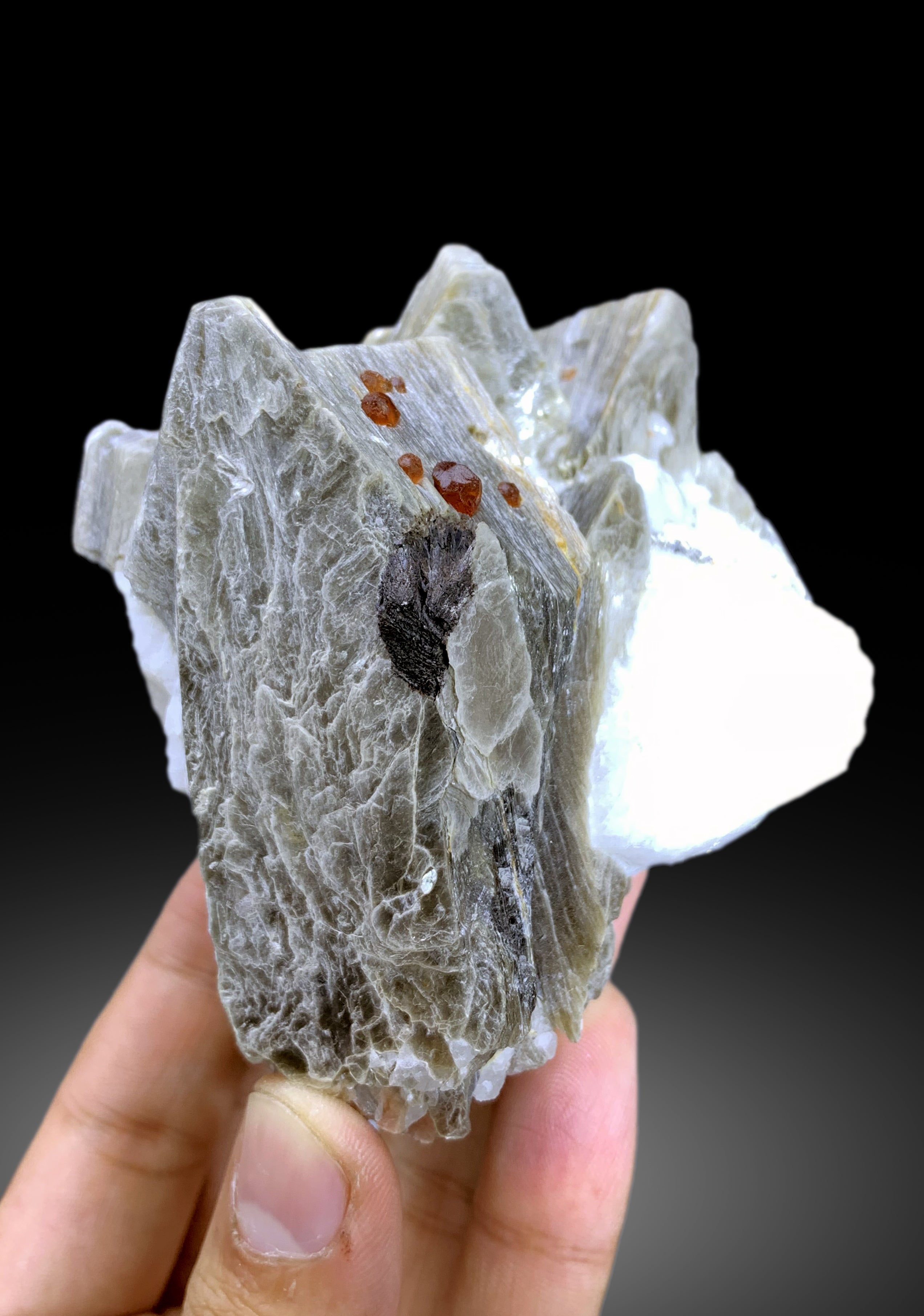 Red Spessartine Garnet Crystals on Mica from Pakistan - 360 gram